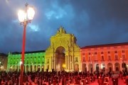 Protesto junta centenas de profissionais de eventos