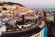 Rooftop Bar do Hotel Mundial celebra dez anos de atividade